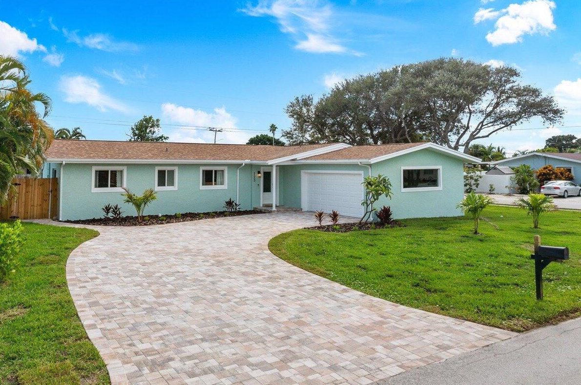 123 Marion St, Melbourne FL 32937-4147 exterior