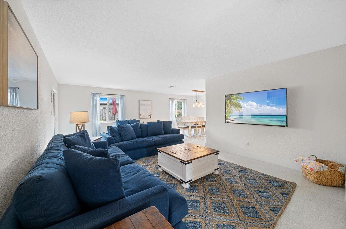 123 Marion St, Melbourne FL 32937-4147 exterior