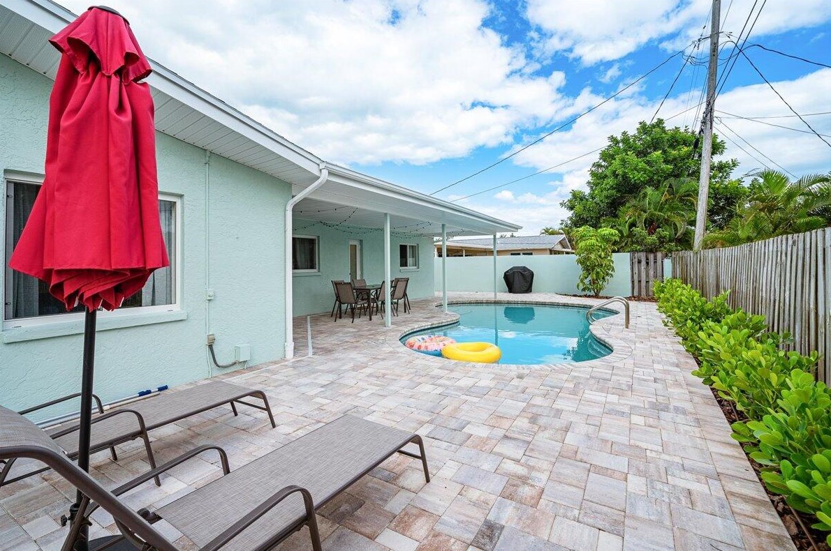 123 Marion St, Melbourne FL 32937-4147 exterior