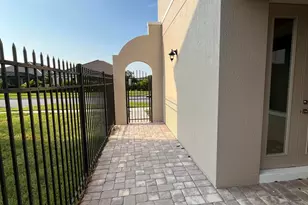 8526 Lyside Dr, Melbourne, FL 32940 - Photo 23