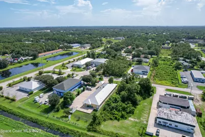 422 Martin Road SE, Palm Bay, FL 32909 - Photo 9