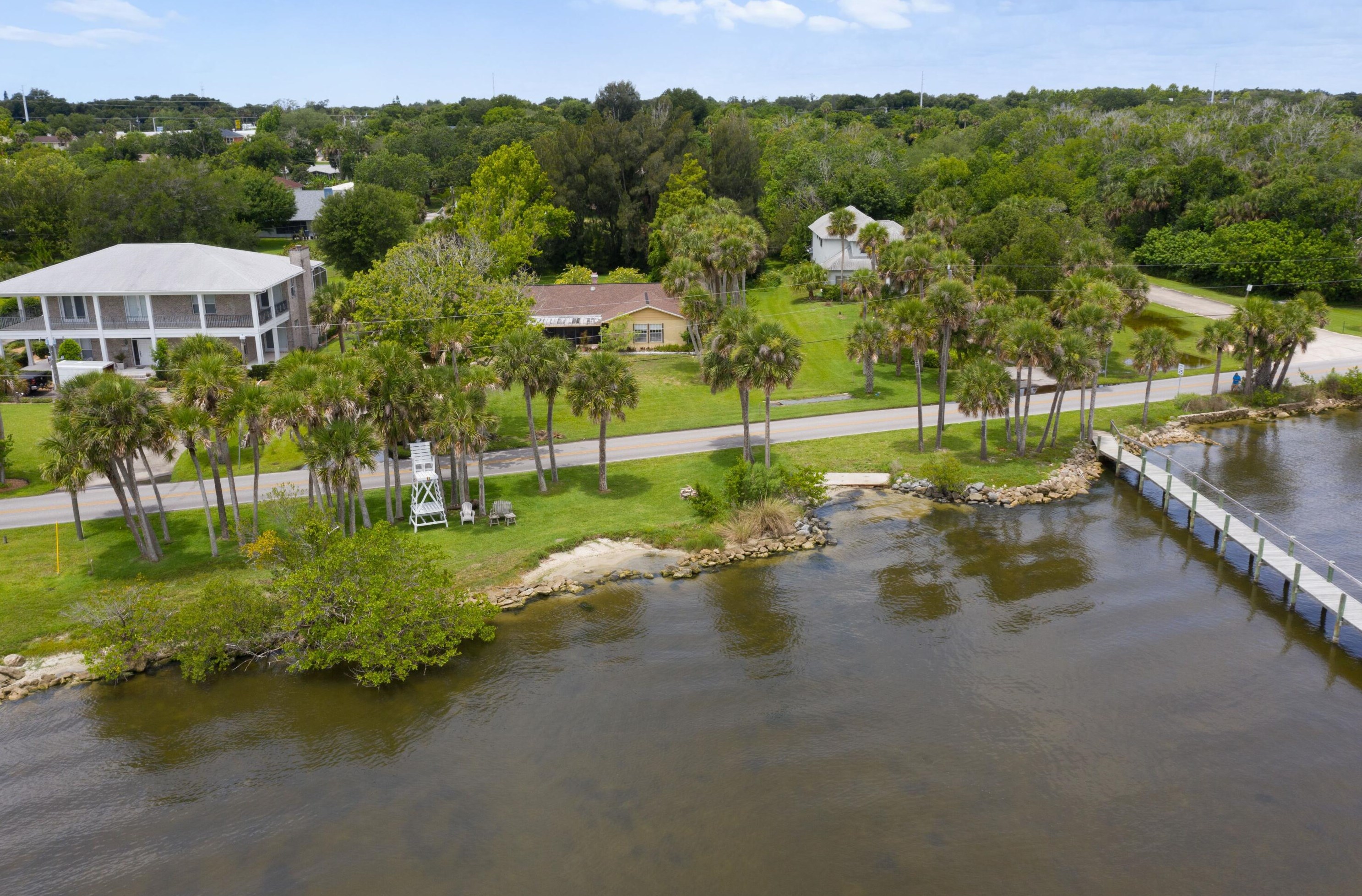 3715 Indian River Dr, Cocoa FL  32926-8705 exterior