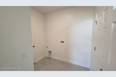 4386 Kelsey Lane, Micco, FL 32976 - Photo 23