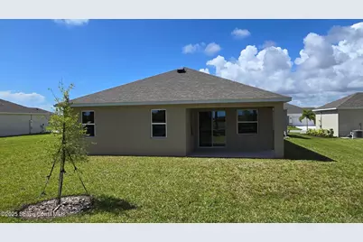 4386 Kelsey Lane, Micco, FL 32976 - Photo 31