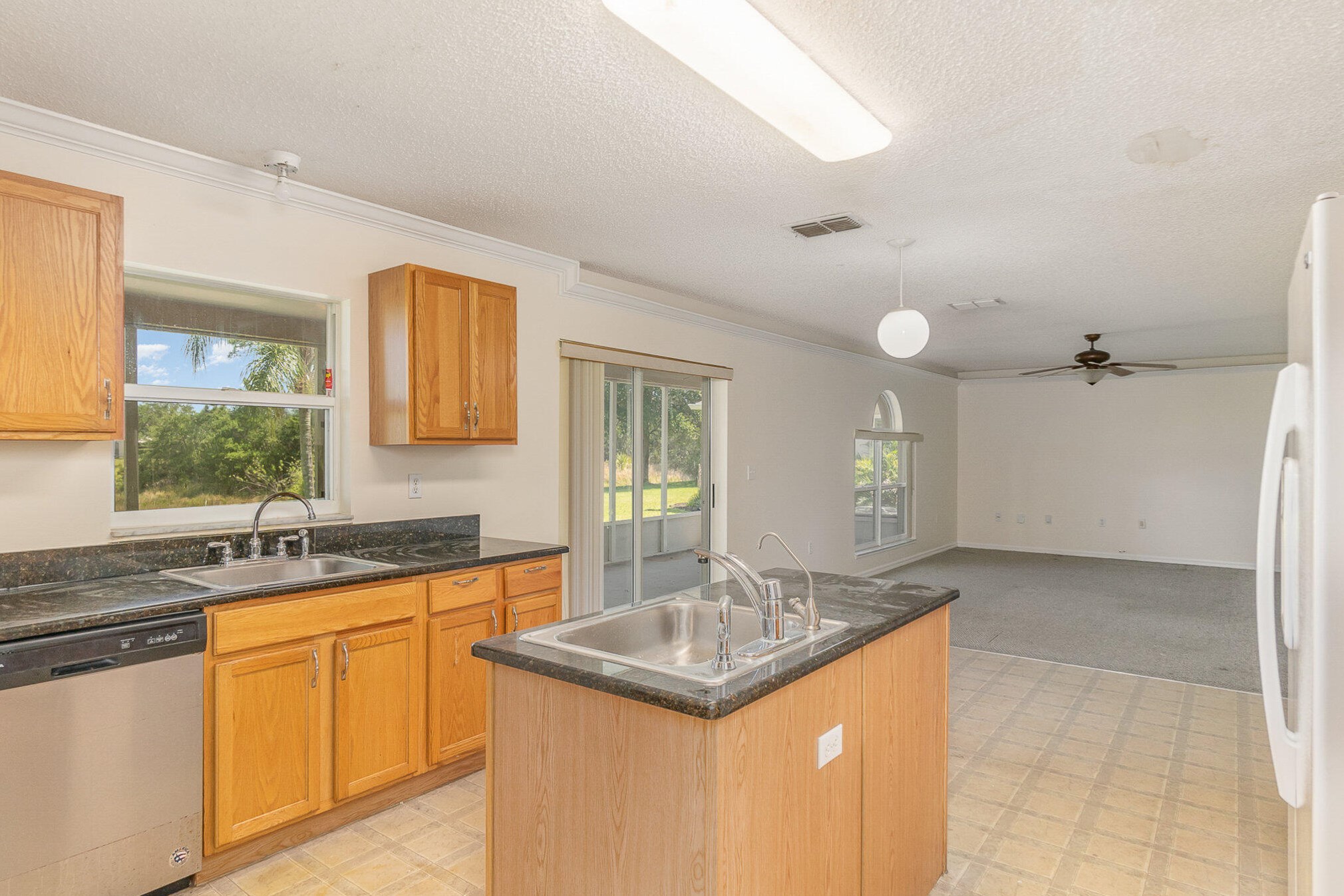 1749 Las Palmos Dr, Melbourne FL 32908-1122 exterior