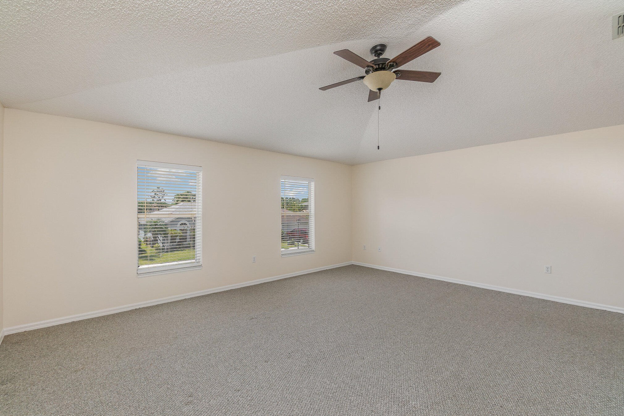 1749 Las Palmos Dr, Melbourne FL 32908-1122 exterior