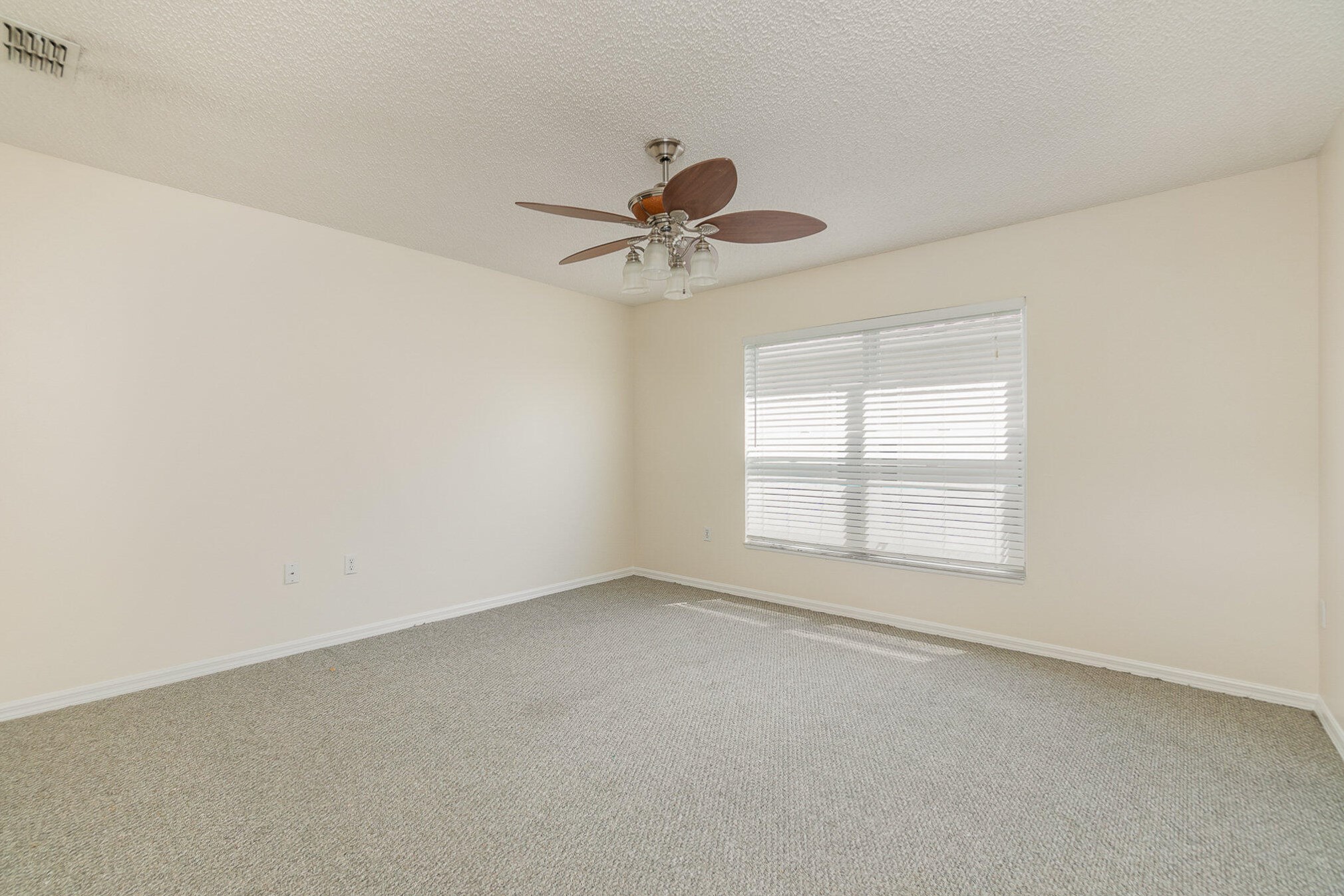 1749 Las Palmos Dr, Melbourne FL 32908-1122 exterior