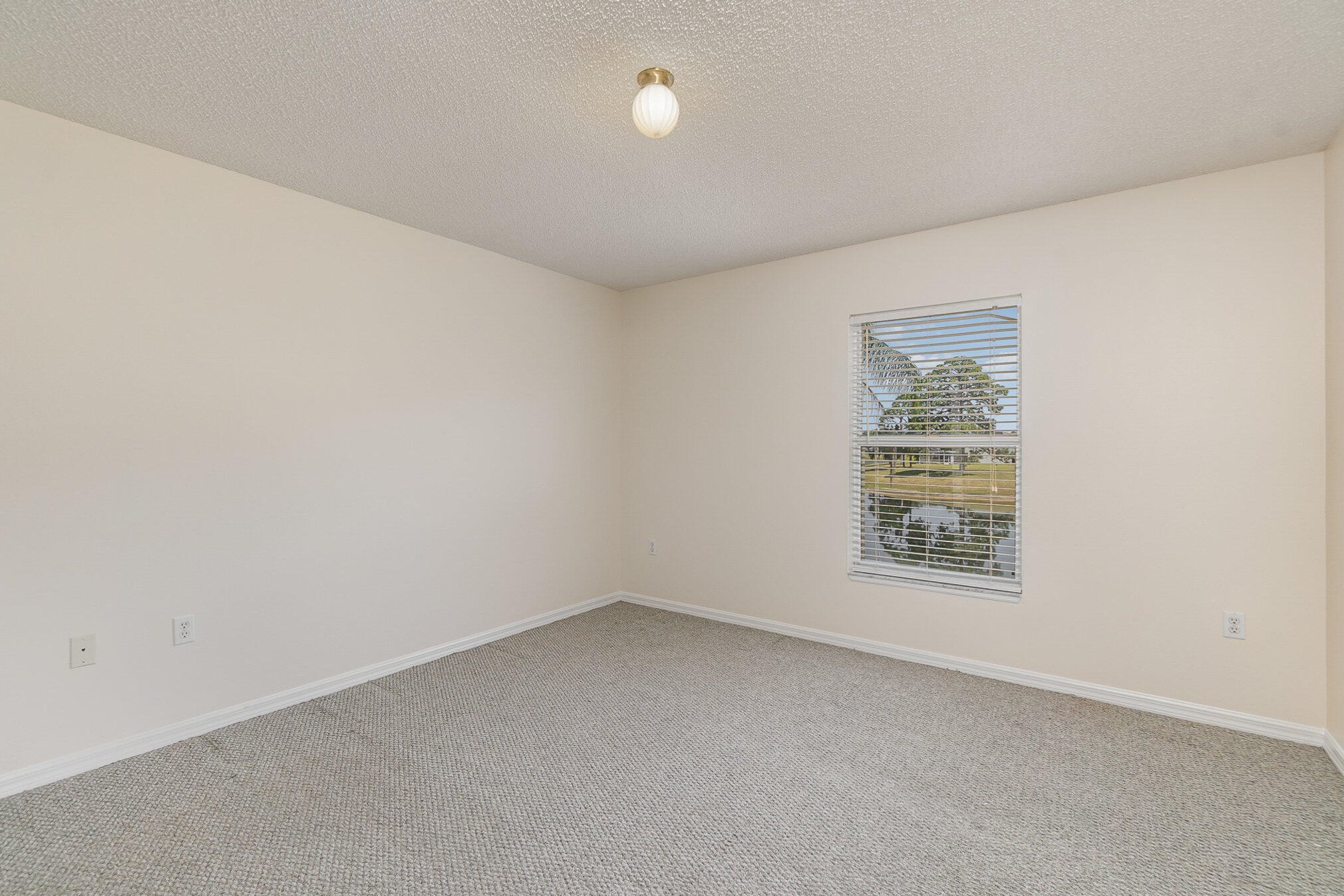 1749 Las Palmos Dr, Melbourne FL 32908-1122 exterior