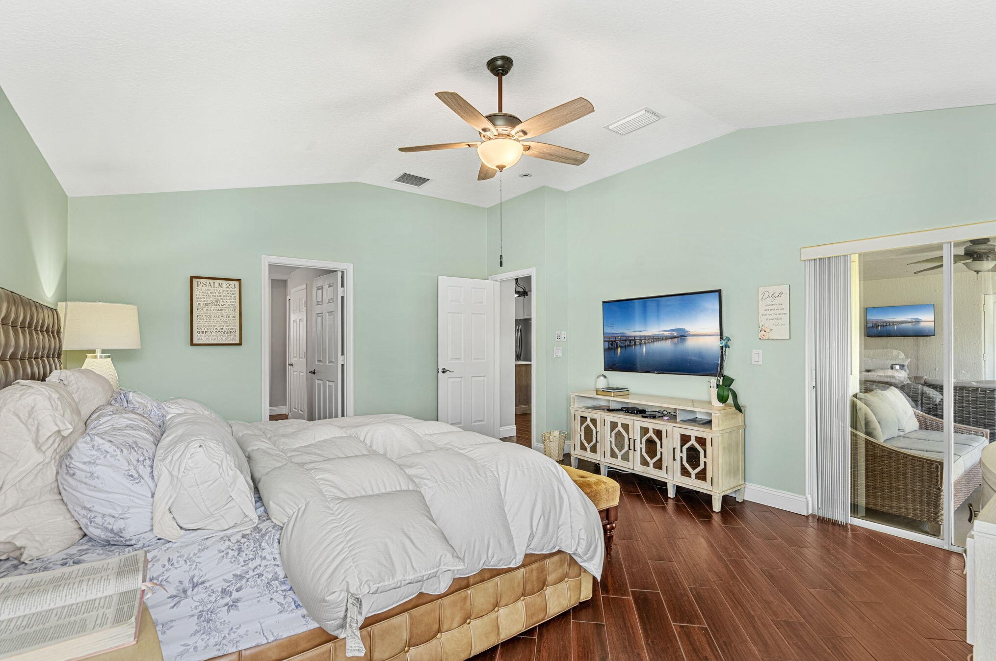 2625 Tuscarora Ct, Melbourne FL 32904-8092 exterior