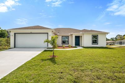 1371 Illinois Street NW, Palm Bay, FL 32907 - Photo 1