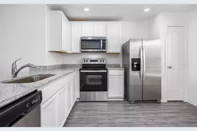 1131 Salina Street SE, Palm Bay, FL 32909 - Photo 5