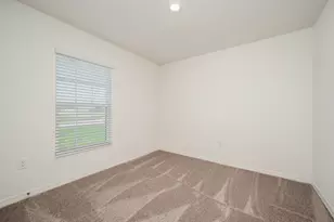 318 Hammonton St SW, Palm Bay, FL 32908 - Photo 17