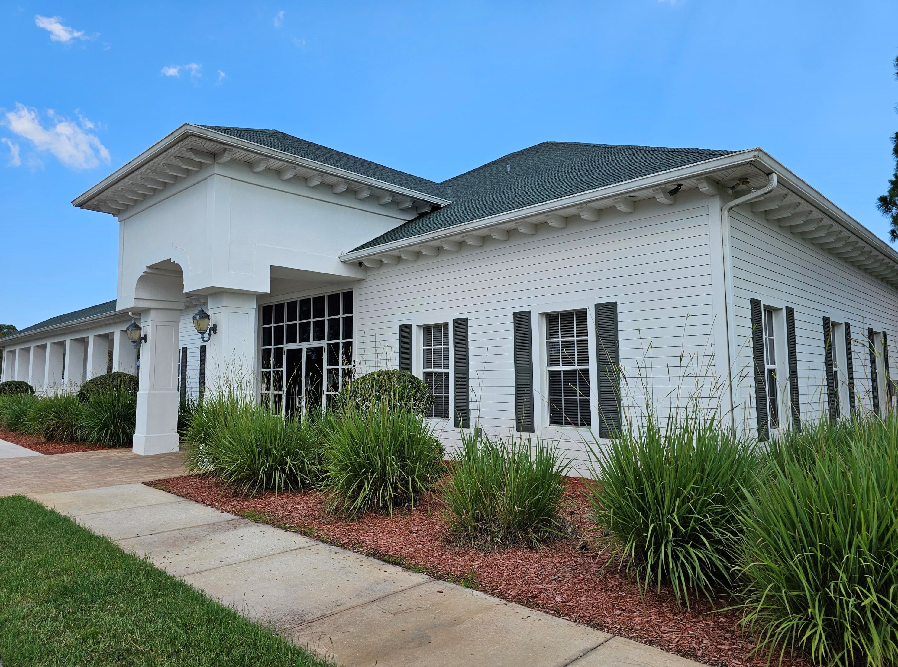 325 Abernathy Cir, Melbourne FL  32909-2347 exterior