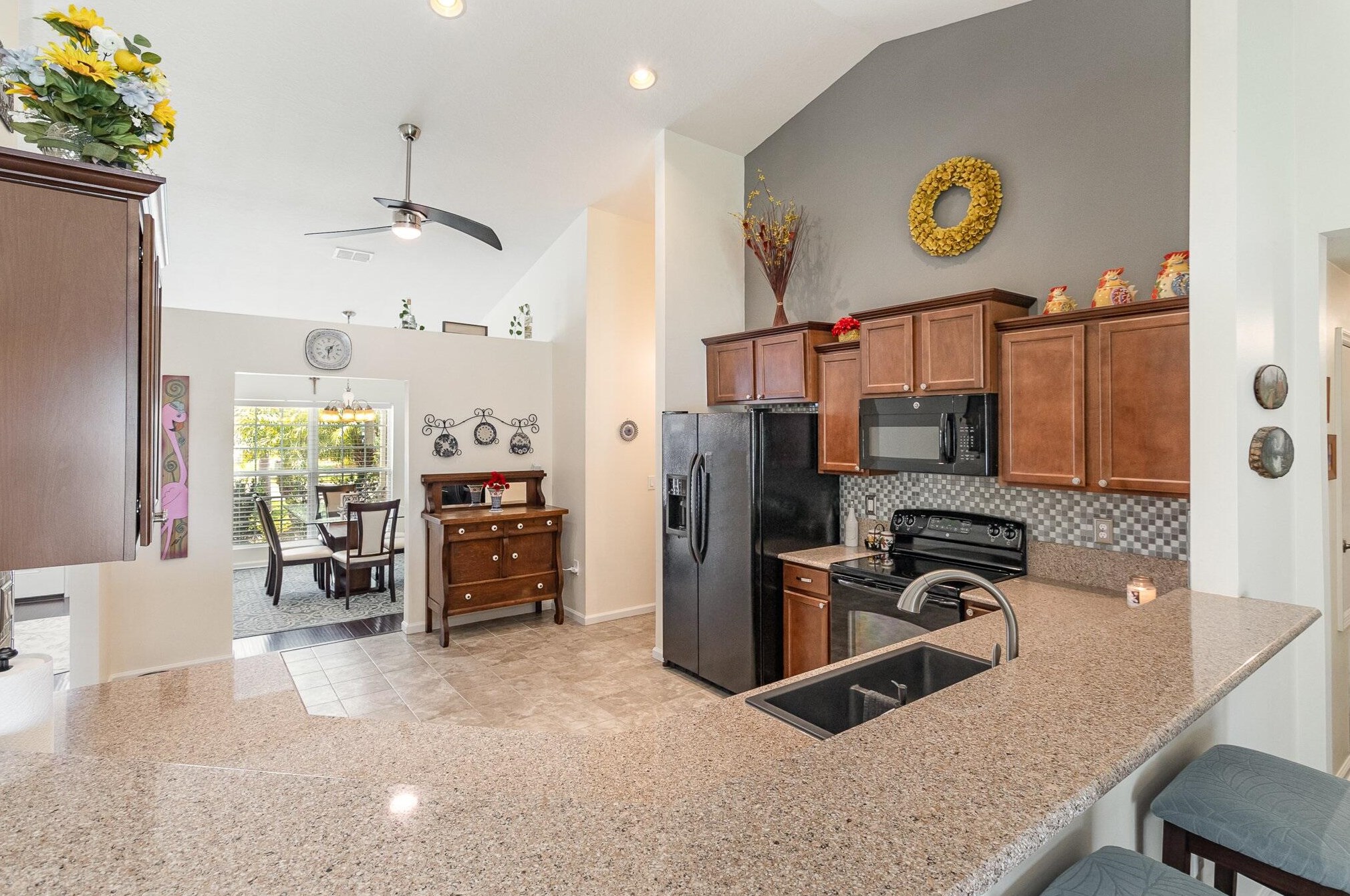 325 Abernathy Cir, Melbourne FL  32909-2347 exterior