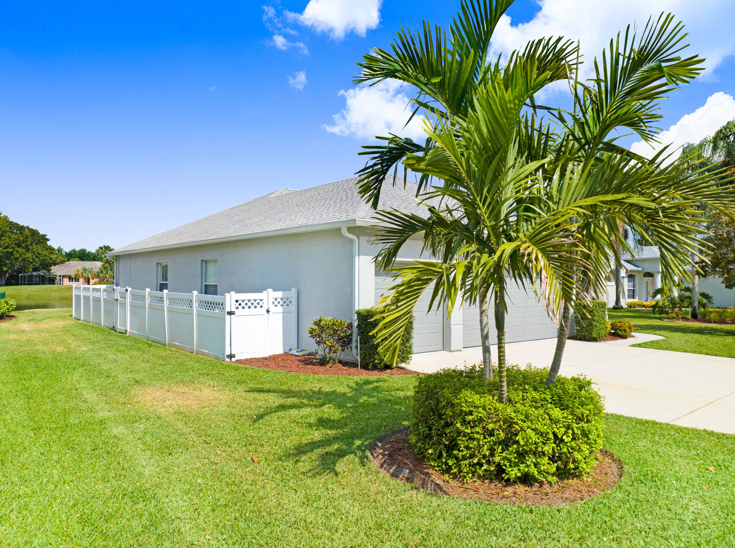 4130 Savannahs Trl, Merritt Island FL  32953-8603 exterior