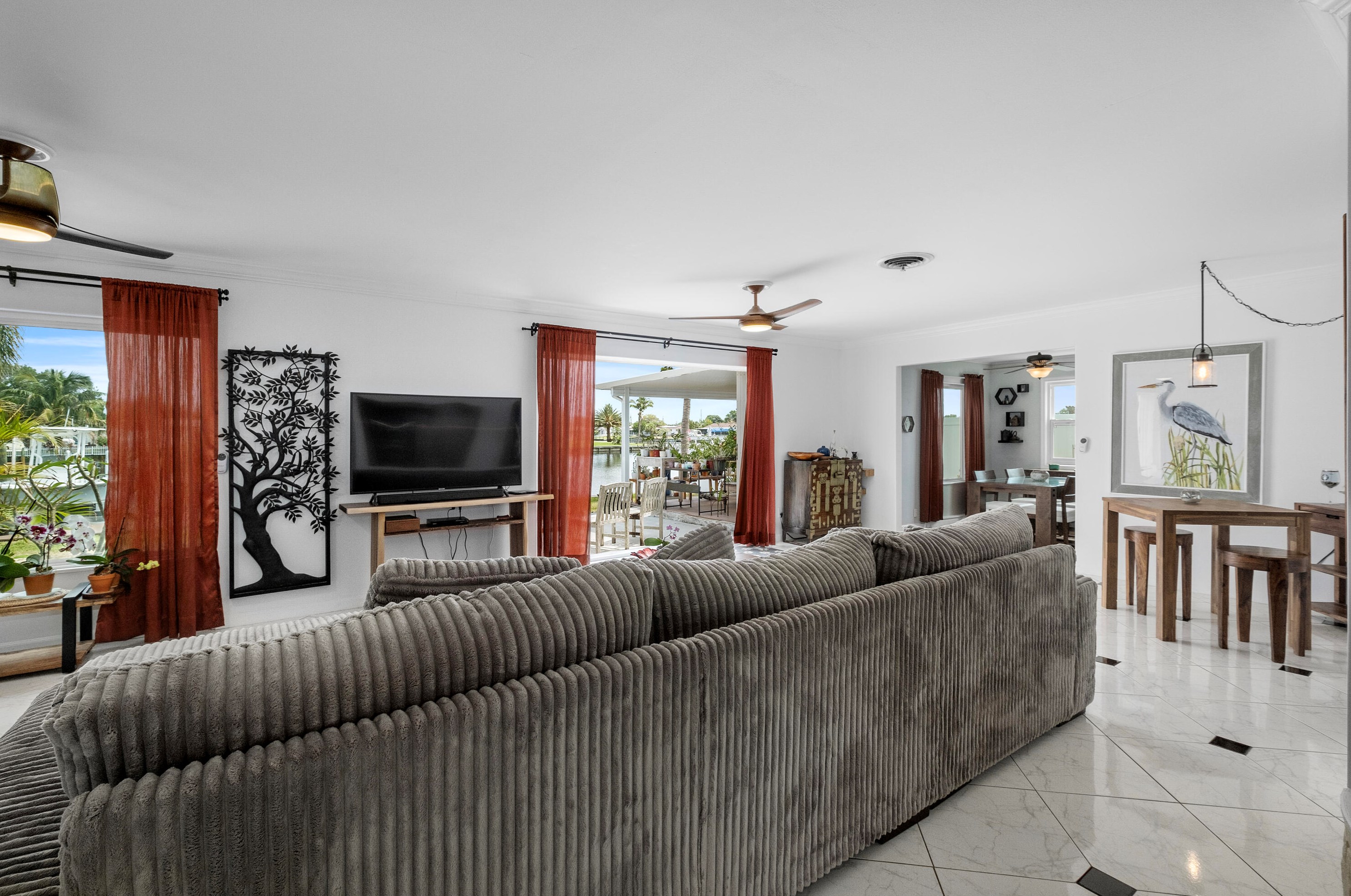 200 Tiki Dr, Merritt Island FL 32953-2405 exterior