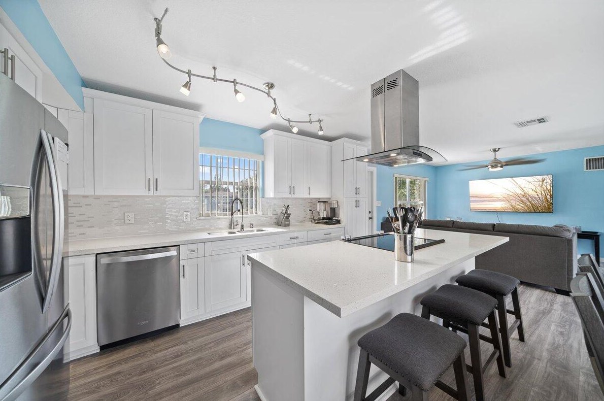 502 Kennwood Ave, Merritt Island FL 32952-3784 exterior