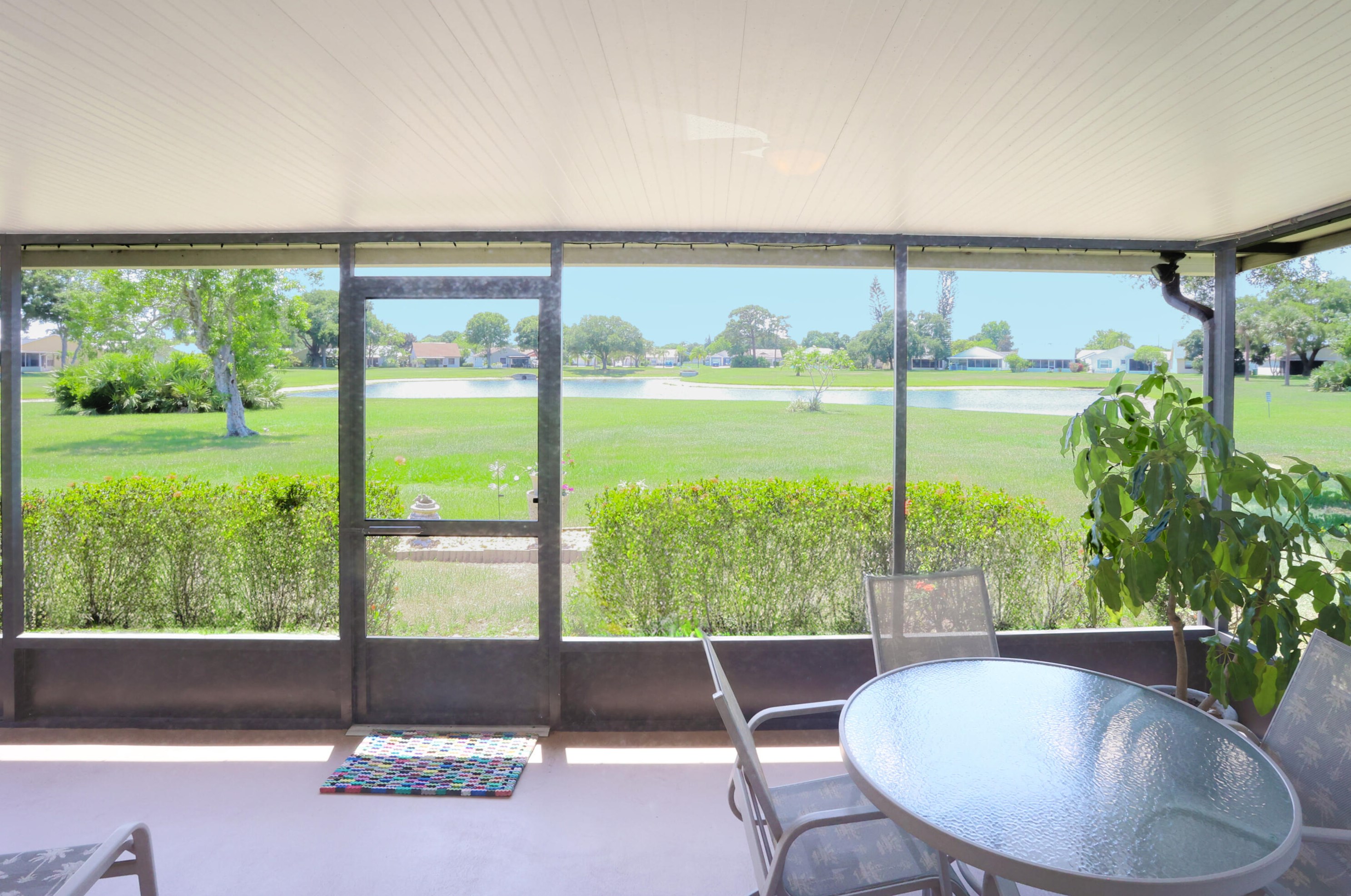 3952 Bayberry Dr, Melbourne FL 32901-8424 exterior