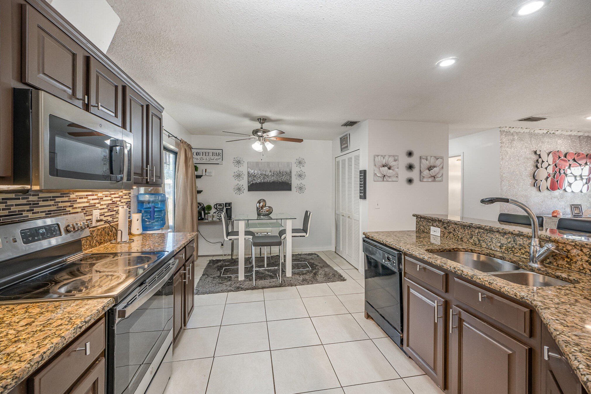 1635 Napanee St, Melbourne FL  32907-8027 exterior