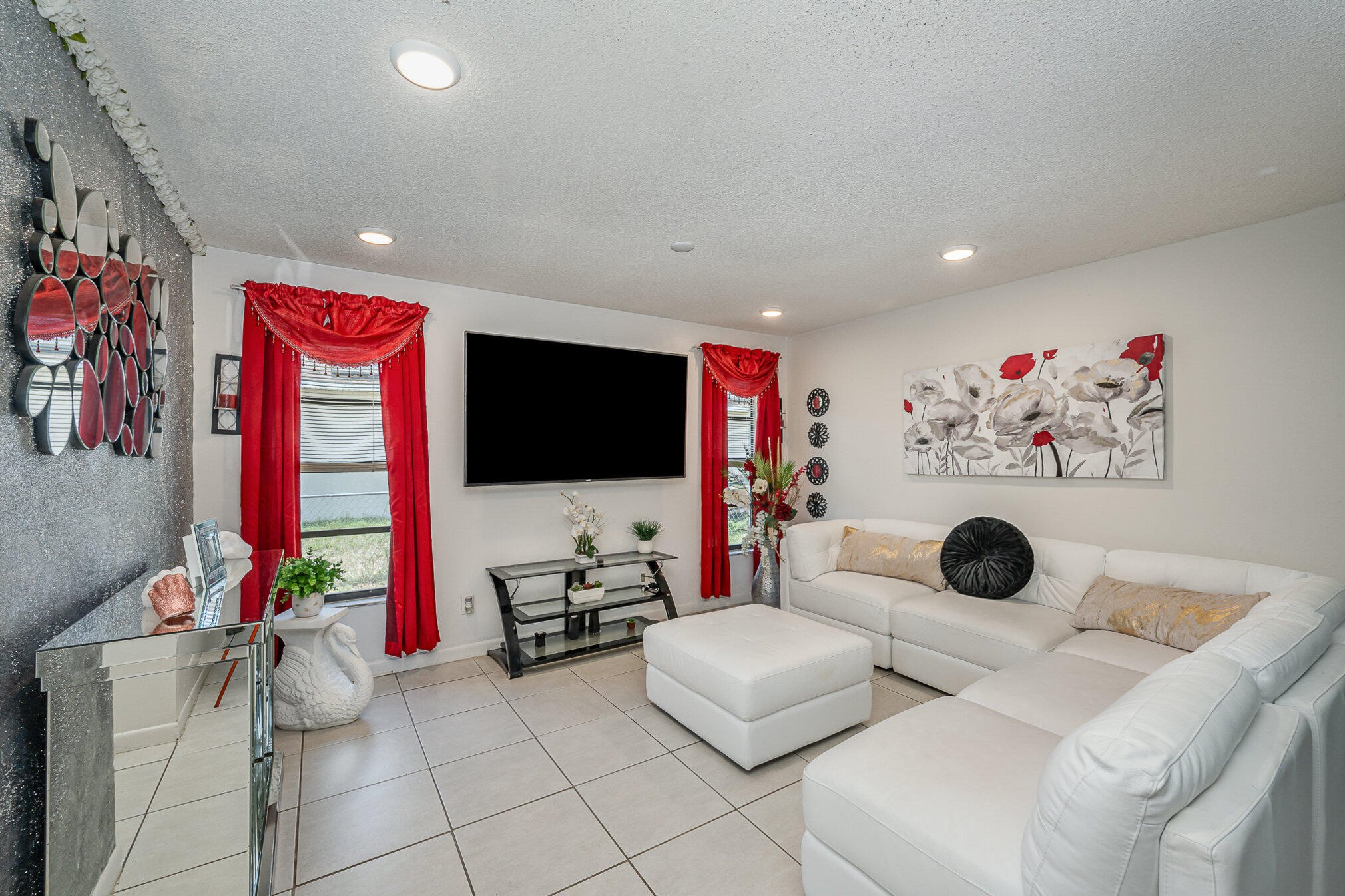 1635 Napanee St, Melbourne FL  32907-8027 exterior