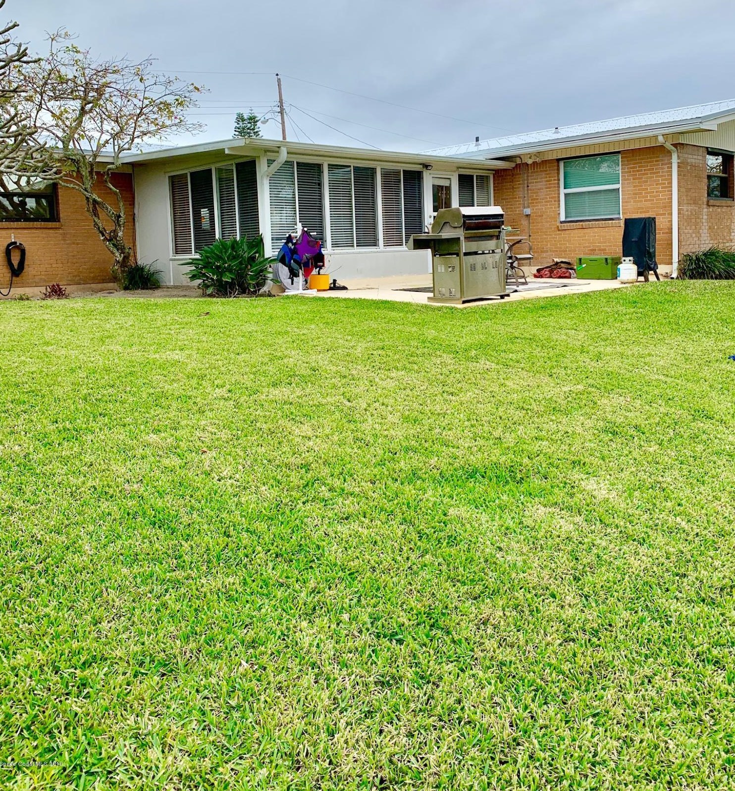 1620 Neptune Dr, Merritt Island FL  32952-5611 exterior