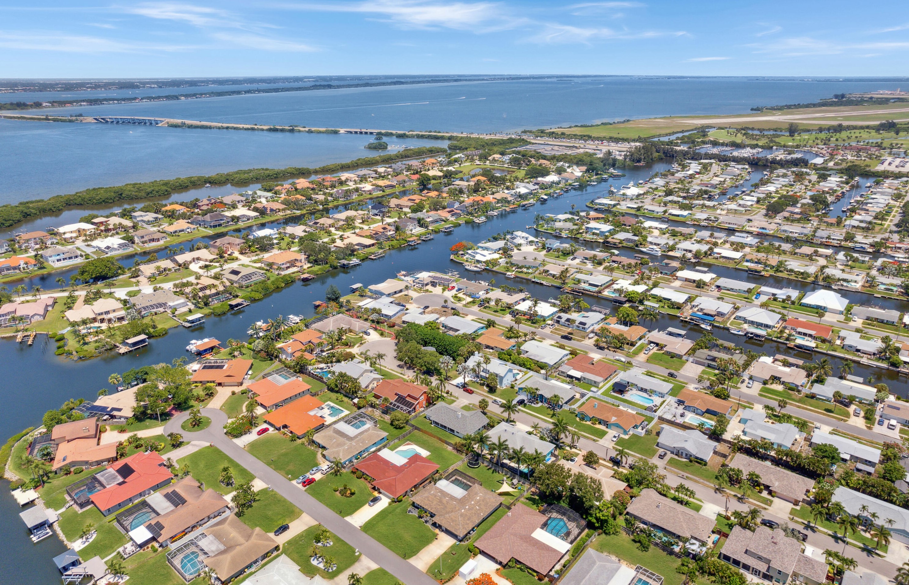 464 Sailfish Cv, Melbourne FL  32937-3723 exterior