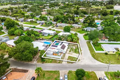 1557 Hillcrest Drive, Melbourne, FL 32935 - Photo 37