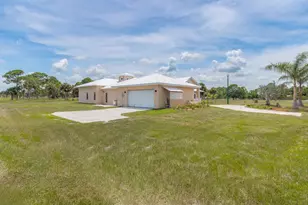 4715 Blossom Ridge Pl, Grant-Valkaria, FL 32949 - Photo 35