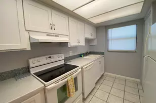 7520 Ridgewood Ave, Cape Canaveral, FL 32920 - Photo 35