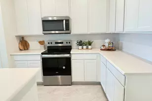 4376 Kelsey Ln, Micco, FL 32976 - Photo 9