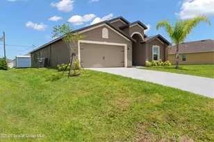 539 Hamwood Street SW, Palm Bay, FL 32908 - Photo 3
