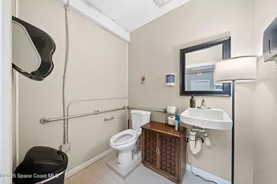 604 E New Haven Avenue, Melbourne, FL 32901 - Photo 15