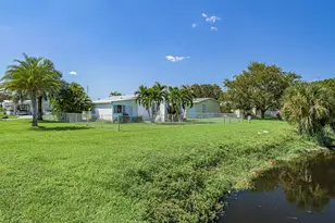 1145 Wren Cir, Barefoot Bay, FL 32976 - Photo 31