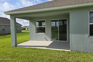 4346 Kelsey Ln, Micco, FL 32976 - Photo 39