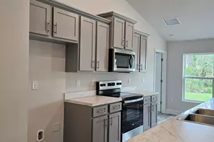 713 Degroodt Rd SW, Palm Bay, FL 32908 - Photo 7