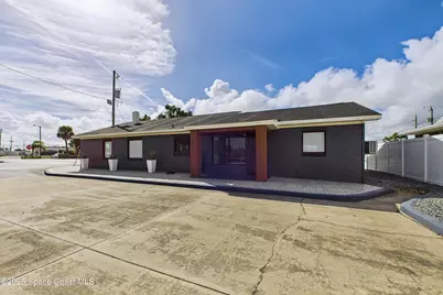 390 Poinciana Drive, Melbourne, FL 32935 - Photo 3