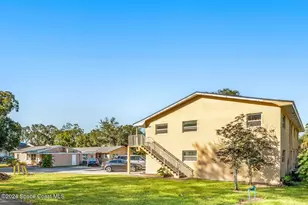 89 NW Irwin Ave, Melbourne, FL 32904 - Photo 3