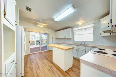 122 Aquarius Terrace #29, Cocoa, FL 32926 - Photo 7