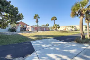 465 Jackson Ave, Cape Canaveral, FL 32920 - Photo 5