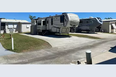 3042 Discovery Place #56, Titusville, FL 32796 - Photo 5