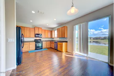 264 Wishing Well Circle SW, Palm Bay, FL 32908 - Photo 3