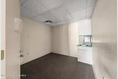107 S Park Avenue S #121, Titusville, FL 32796 - Photo 23
