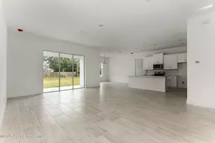 557 Castana Ave SE, Palm Bay, FL 32909 - Photo 3