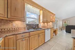 284 Hiawatha Way, Melbourne Beach, FL 32951 - Photo 13