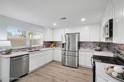 3259 Sea Oats Circle, Melbourne Beach, FL 32951 - Photo 7