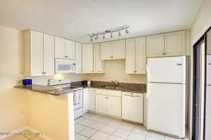 3711 Vista Oaks Cir NE, Palm Bay, FL 32905 - Photo 11