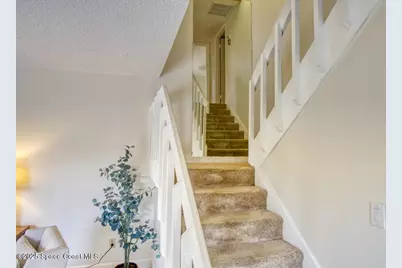 3711 Vista Oaks Circle NE, Palm Bay, FL 32905 - Photo 9