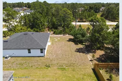 410 Flat River Street SW, Palm Bay, FL 32908 - Photo 21