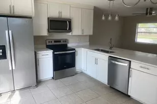 2110 Whiteside Ave SE, Palm Bay, FL 32909 - Photo 3