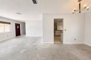 2618 Watkins Dr, Melbourne, FL 32901 - Photo 5